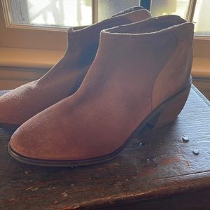 Worn toe swede and leather bootie